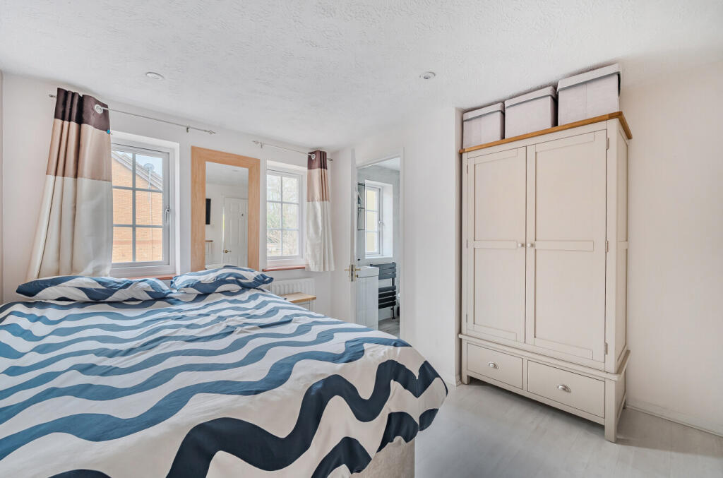 1389302-17-694028...