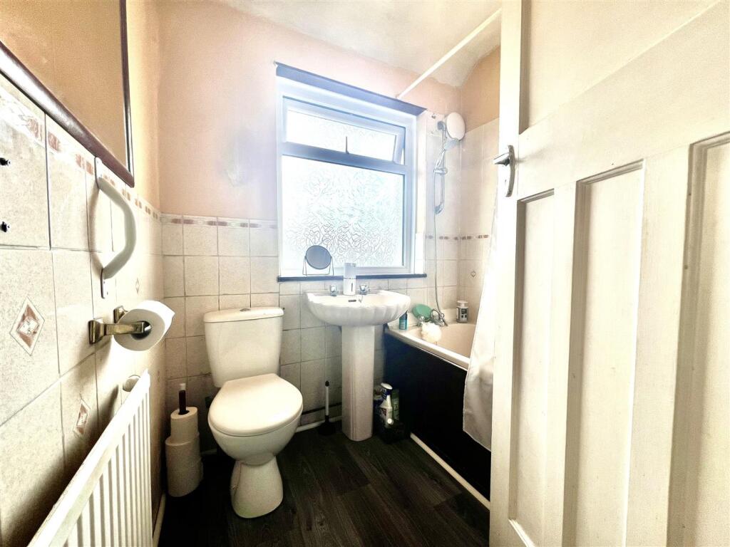 Family Bathroom