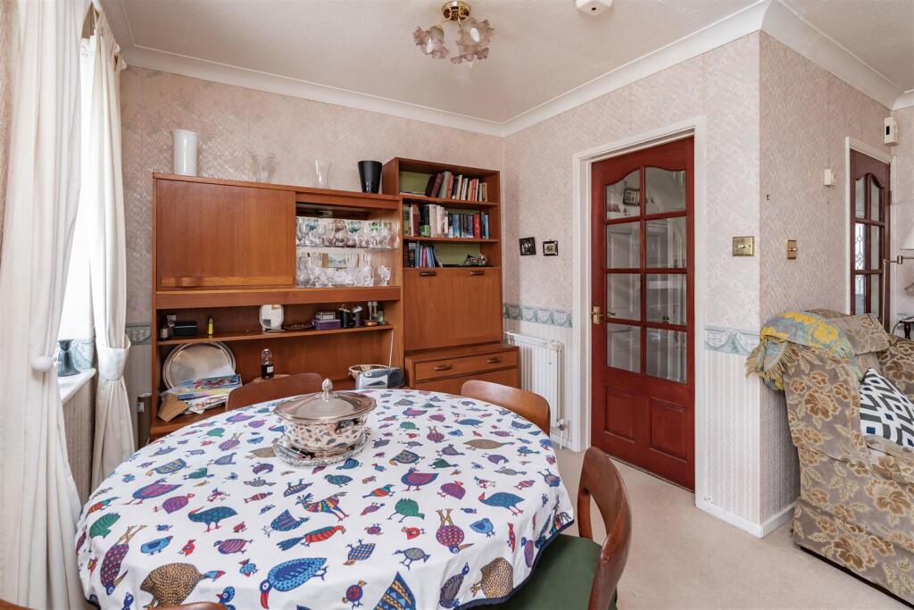 43 Manor Forstal-HR10 (1).jpg