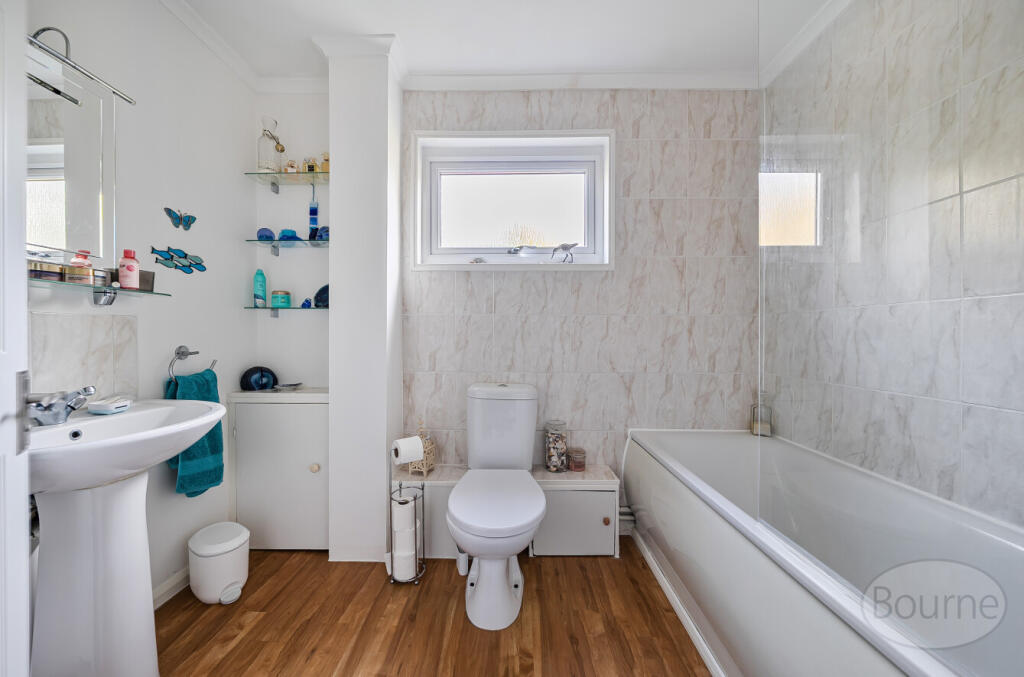 e0b90245-40c0-445...