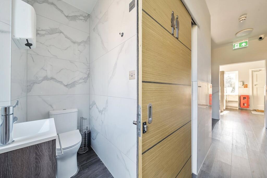 WhatsApp Image 2025-05-21 at 13.52.08 (5).jpeg