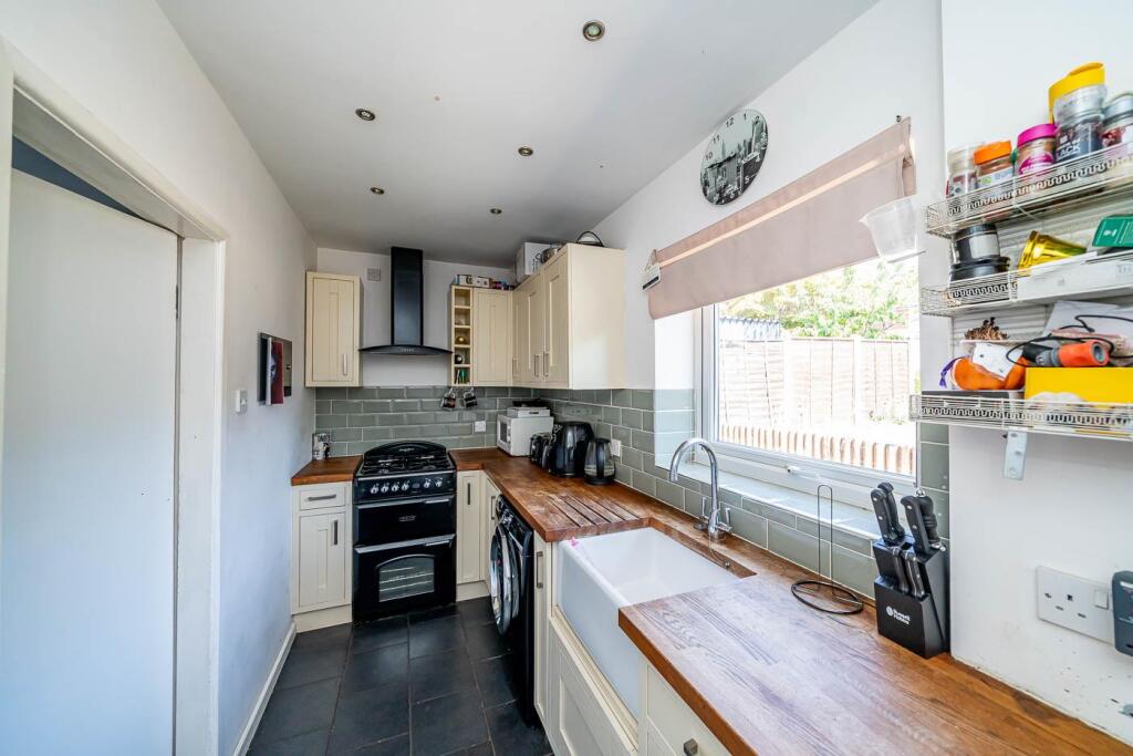 Webbs Estate Agents-5.jpg