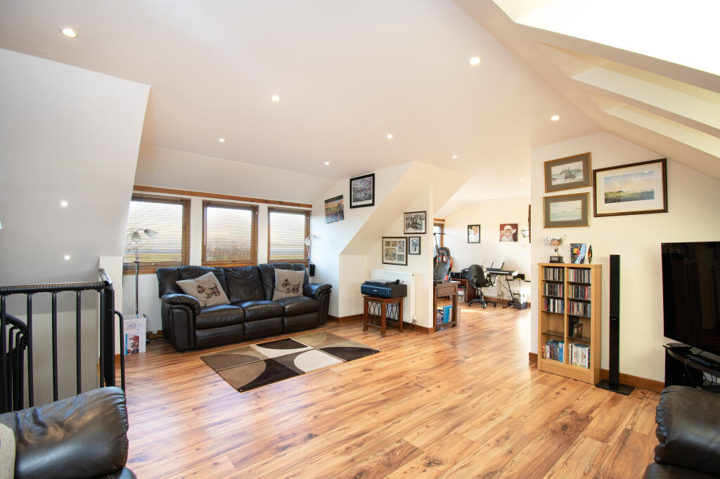Sitting Room to Study