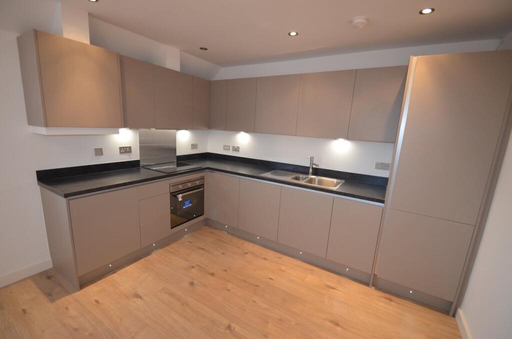 Fir Tree Avenue, Auckley, Doncaster, DN9