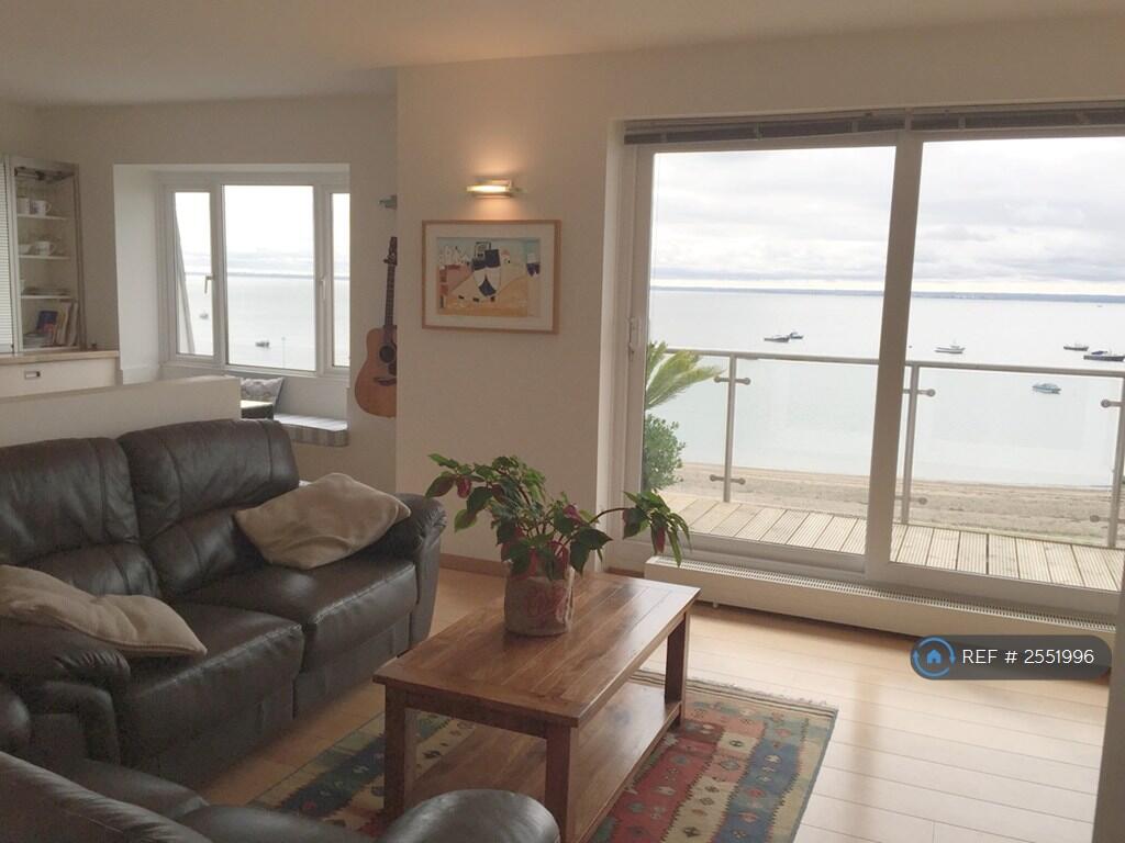 Lounge With Panoramic Sea View