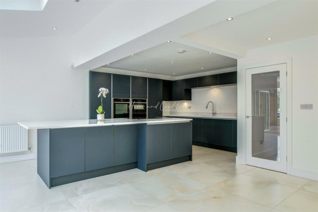 Maes Yr Haf, Pantmawr, HernCrabtree (17).jpg