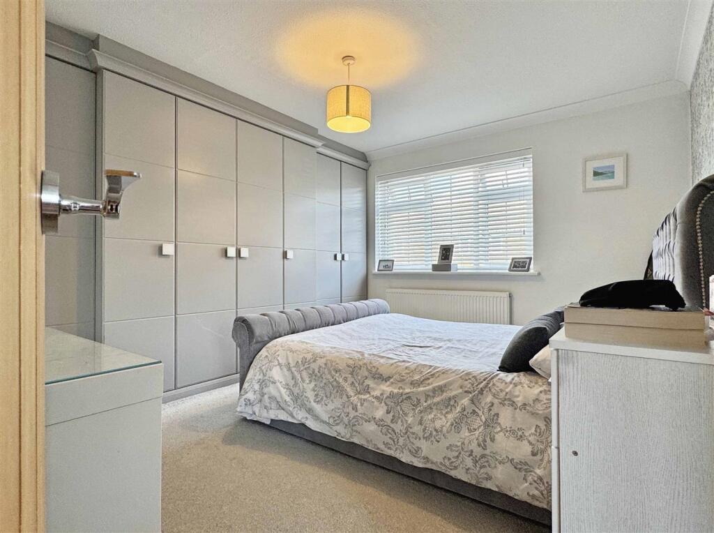 Master Bedroom.jpg