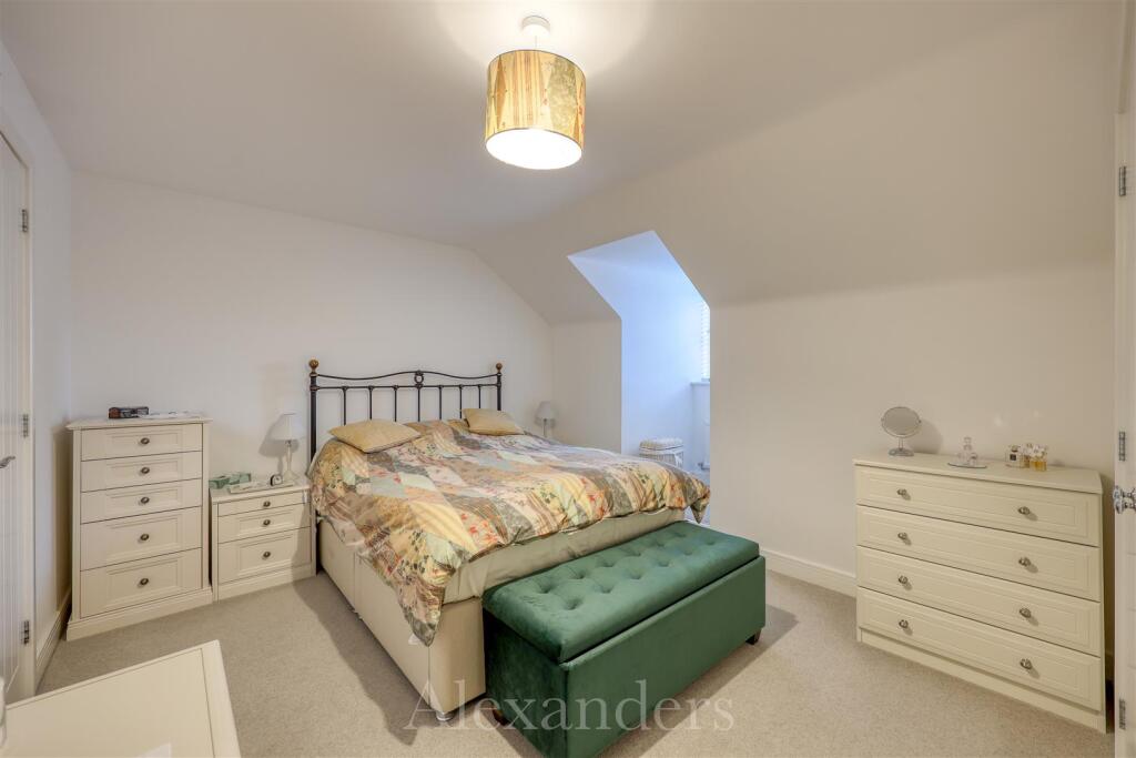 4 Elwell Grove-13.jpg