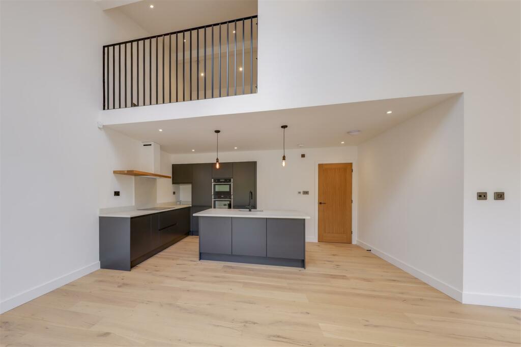 Kitchen with Gallery