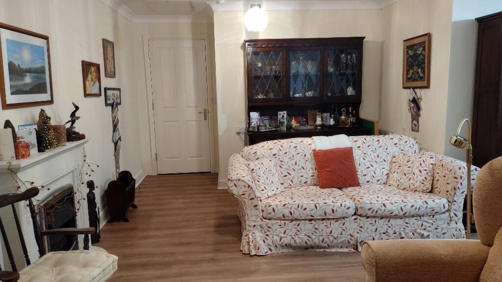 Flat 24