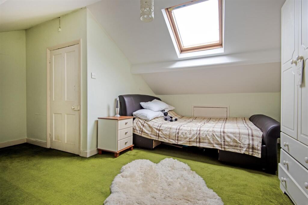 207 Park Lane.25.jpg