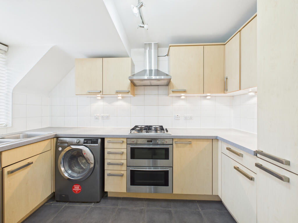 Badgers Rise, Woodley, RG5 3AJ