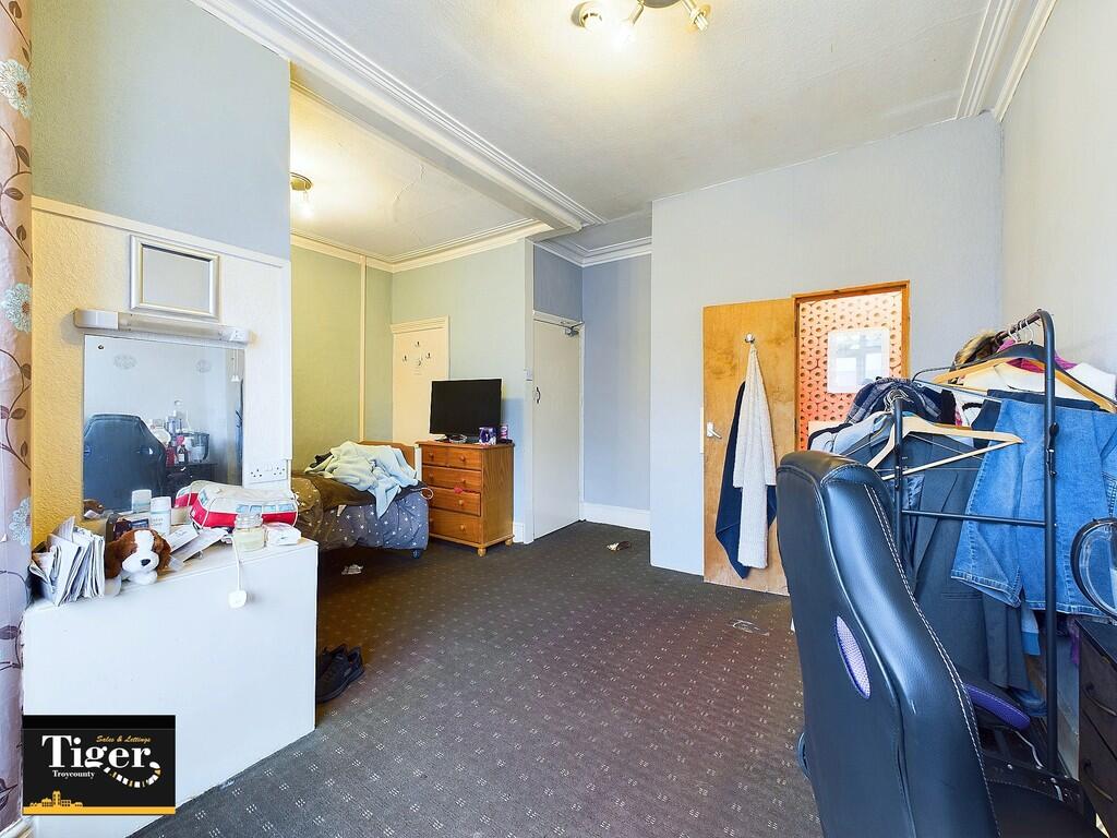 CAM03440G0-PR0256...