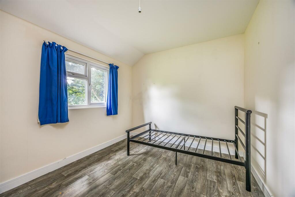 136 London Road, Widley-Small-PorticoMarketing-O'H