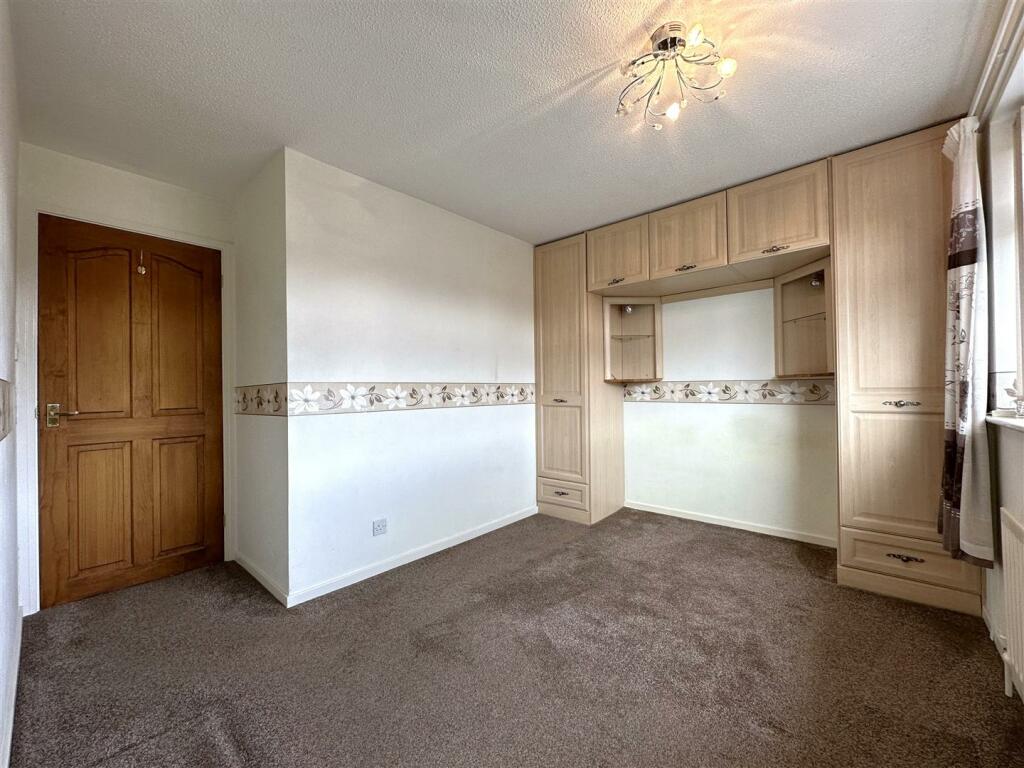 Master Bedroom 866