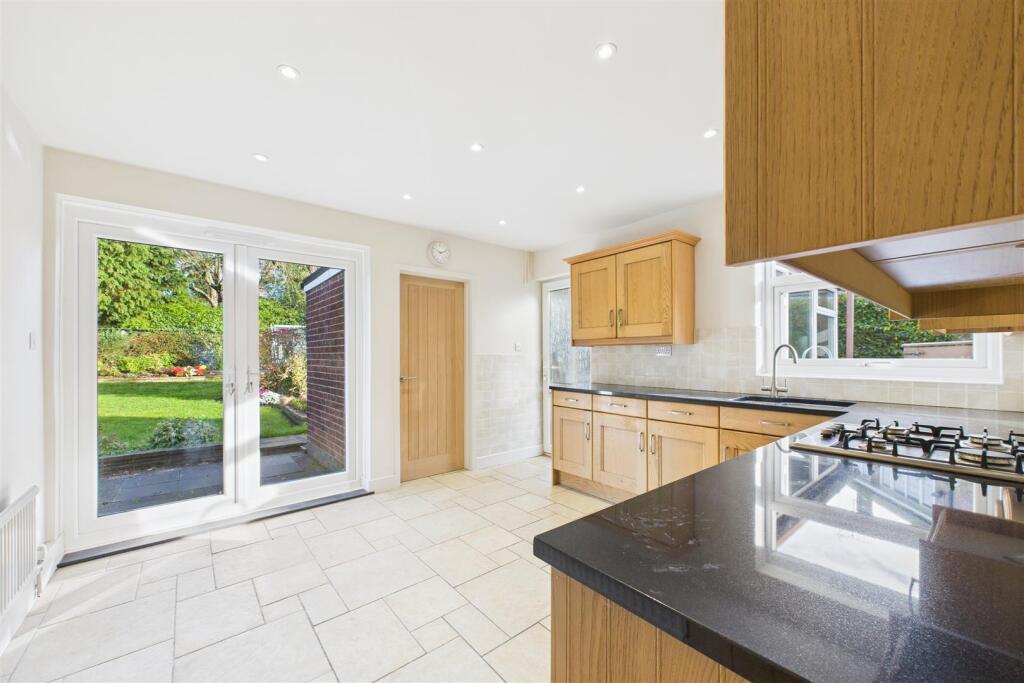 Kitchen Diner