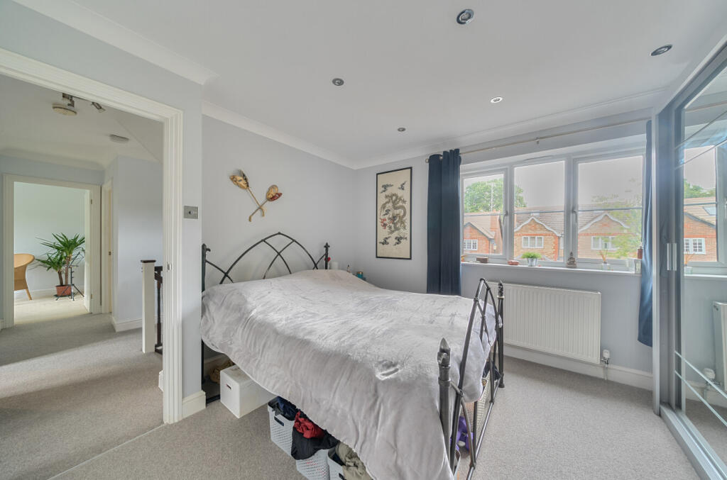 1301467-3-68387c9...