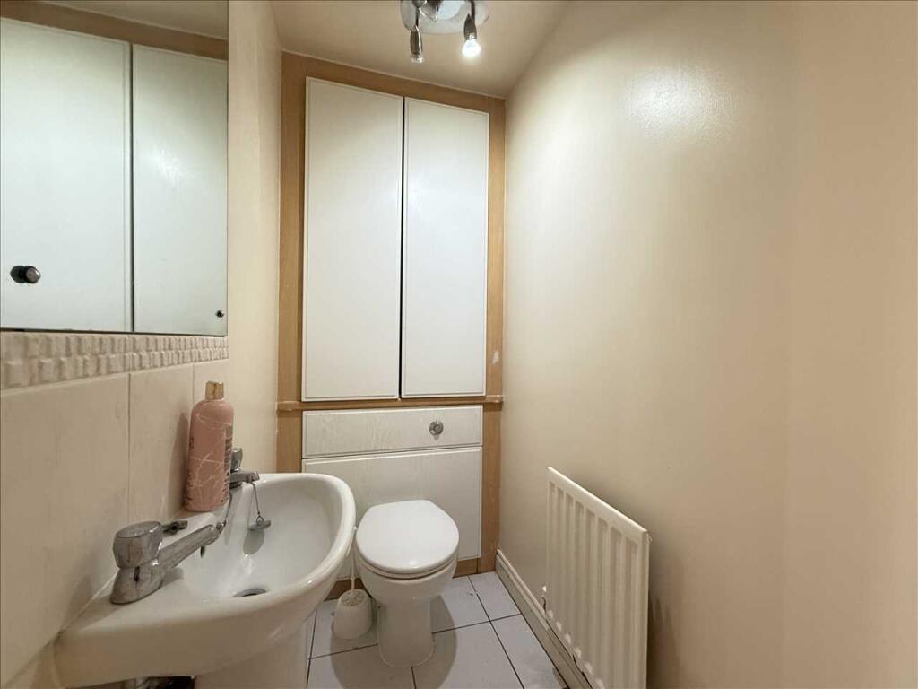 CLOAKROOM