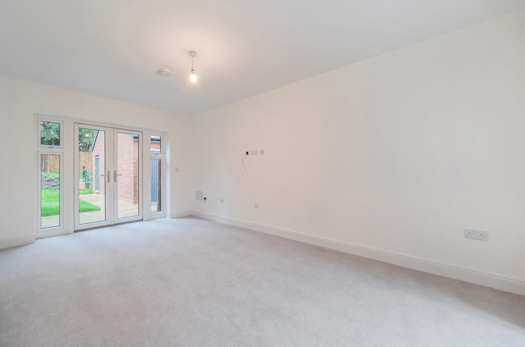 1340052-16-689ca2...