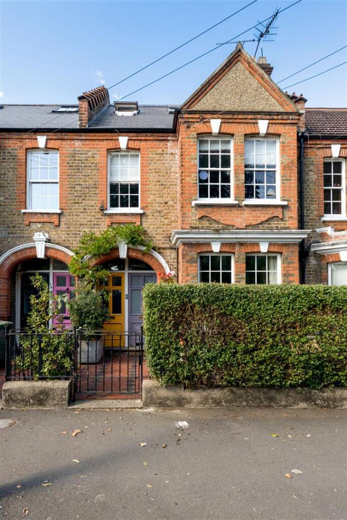 Winns Terrace, E17