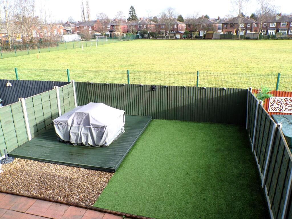 RavenoakDv67gdn4.JPG