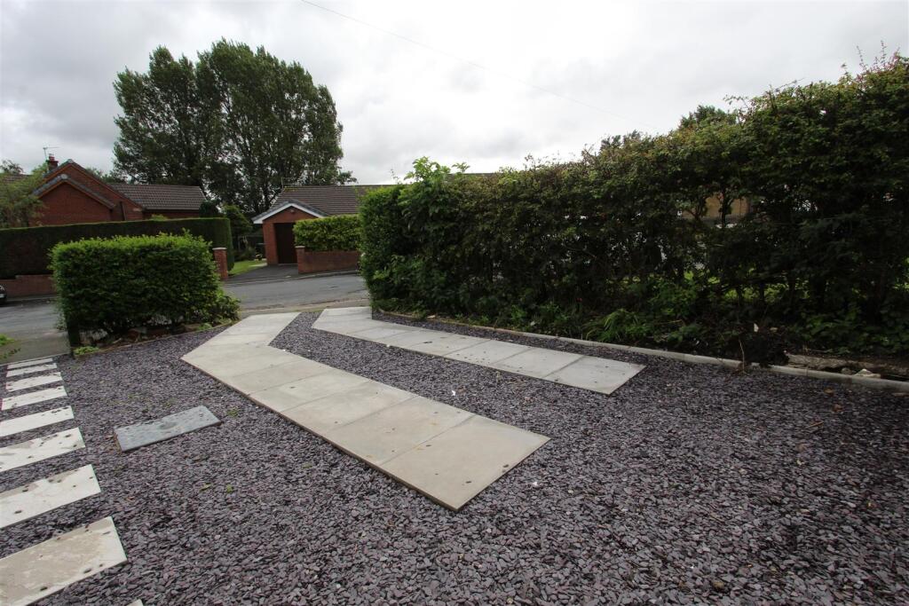 Drive Way