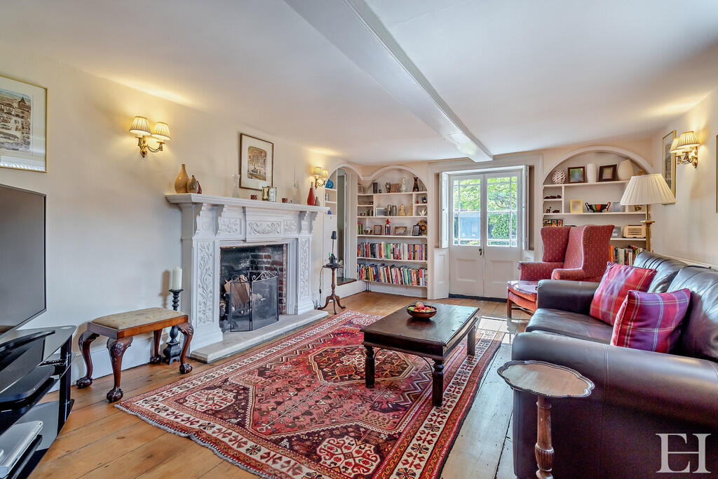 8658493-interiorW...