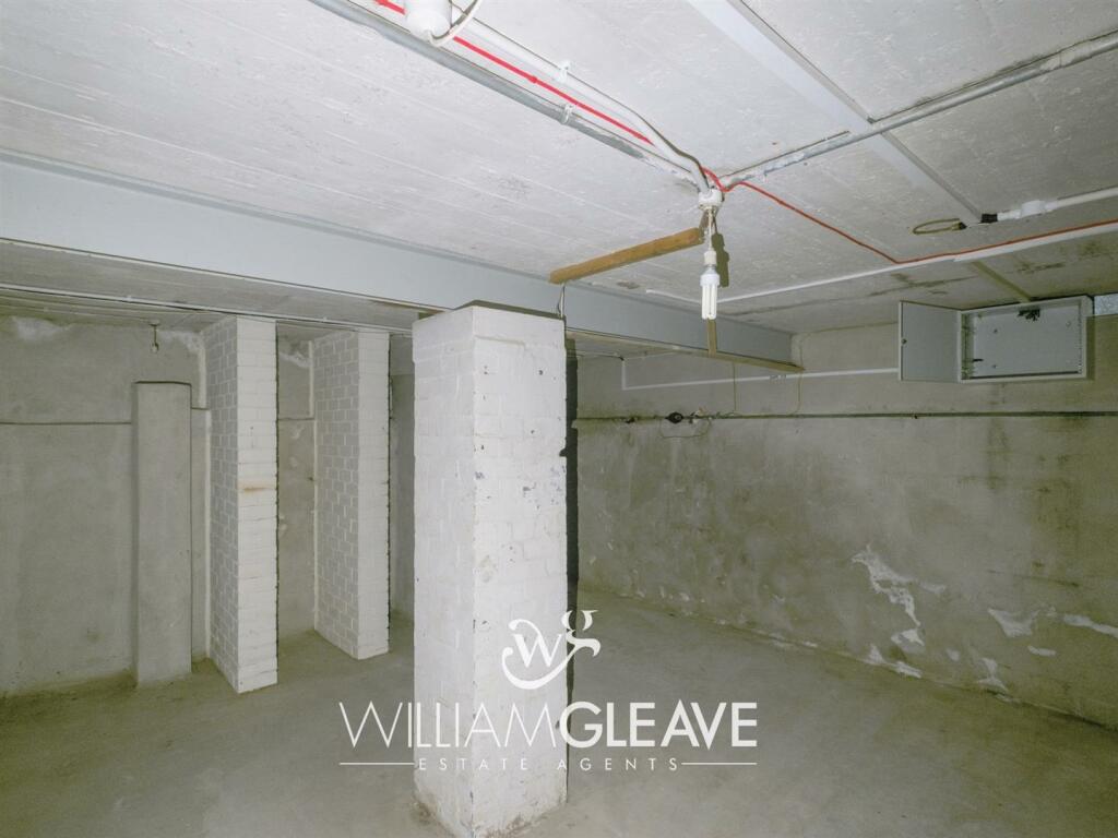 CAM01391G0-PR0125-ST