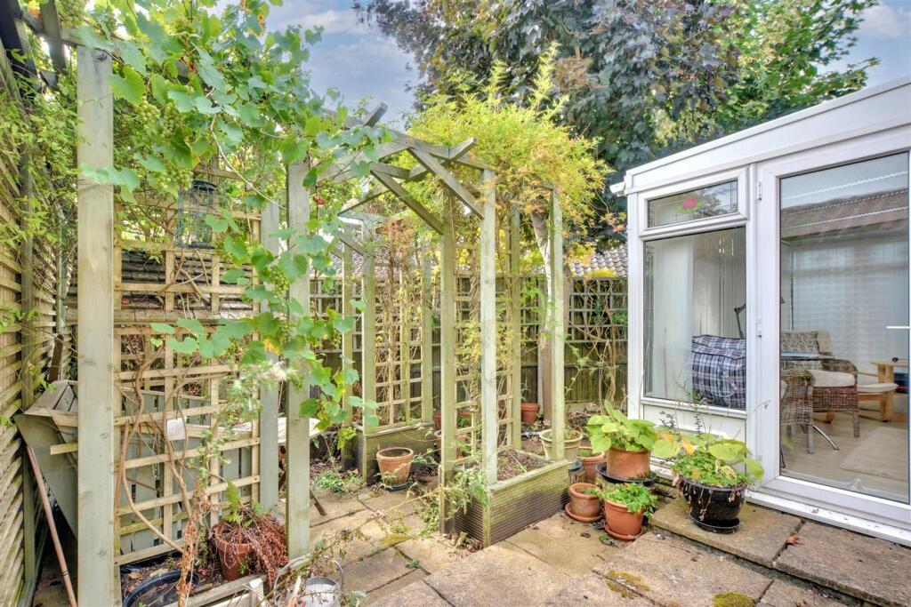 Garden (2).jpeg