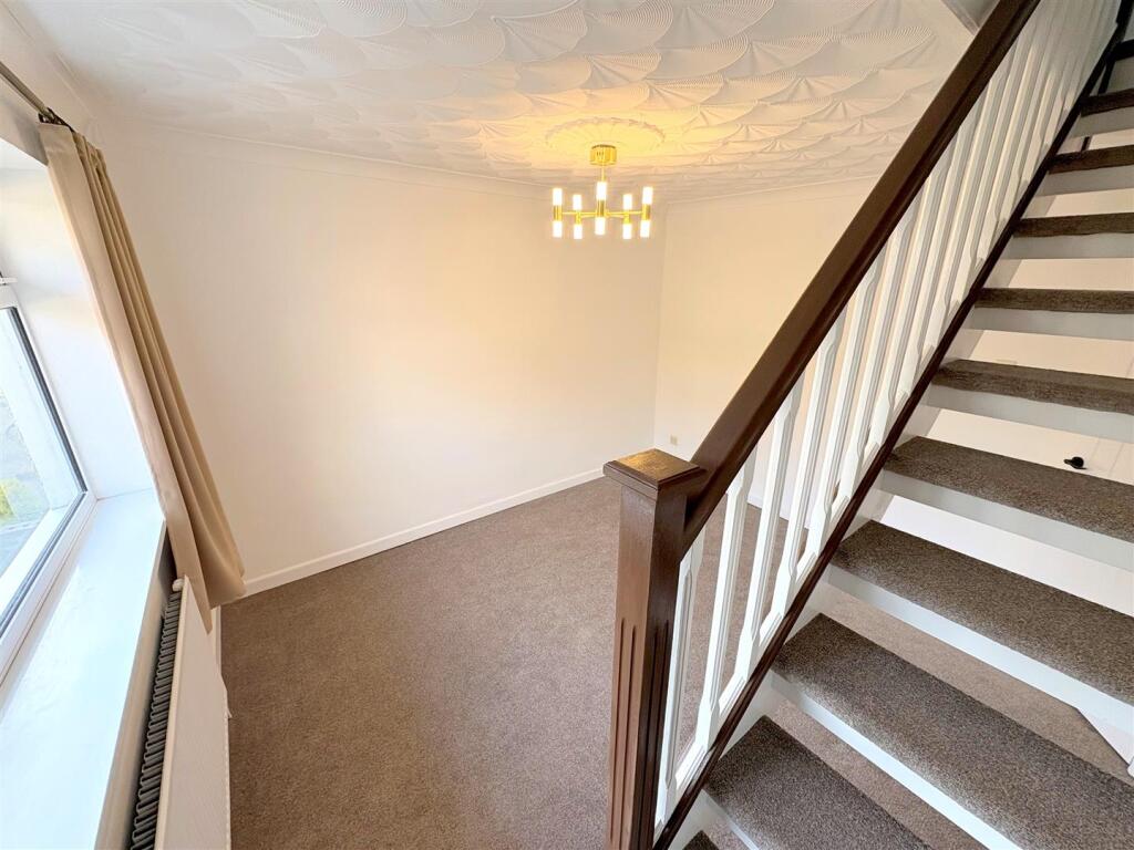 Dining Room c.jpg