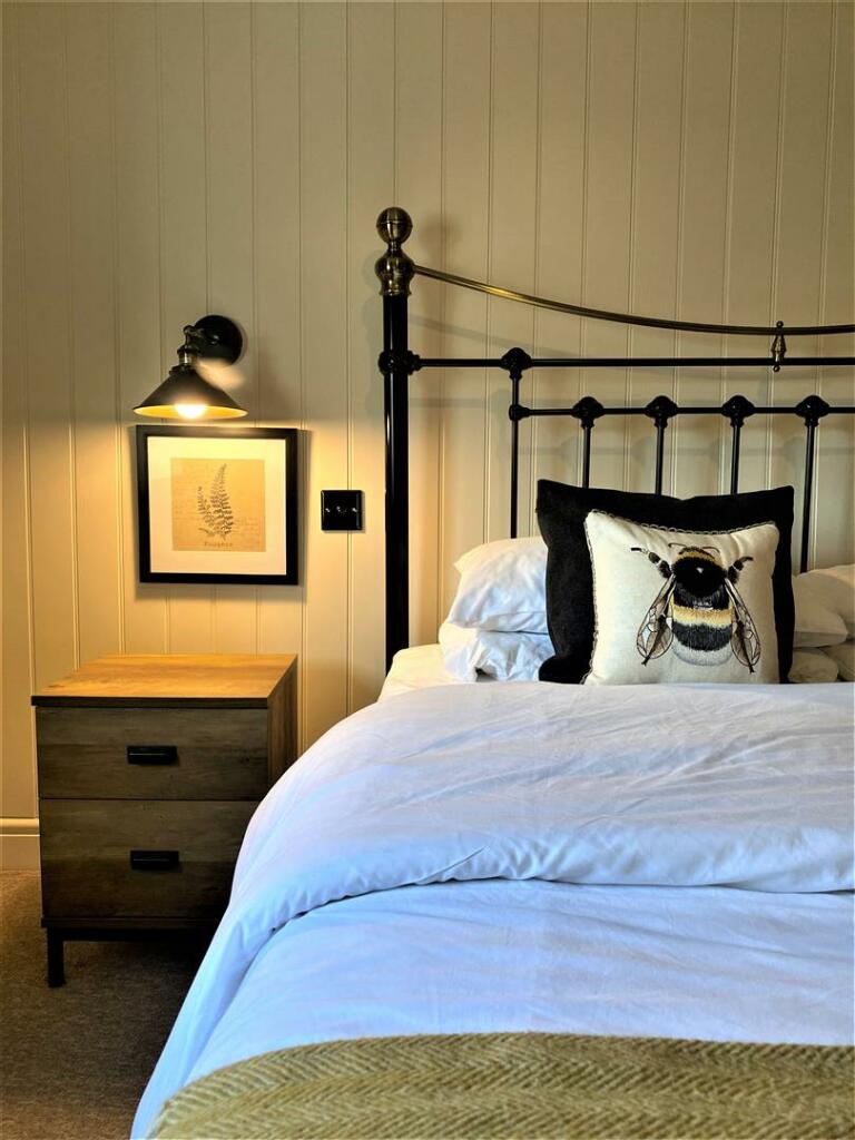 Bedroom One IV.jpg