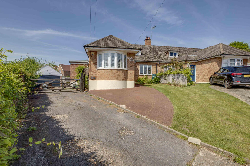 9 Barnhill Close, SL7 3HA (LOW RES)-14