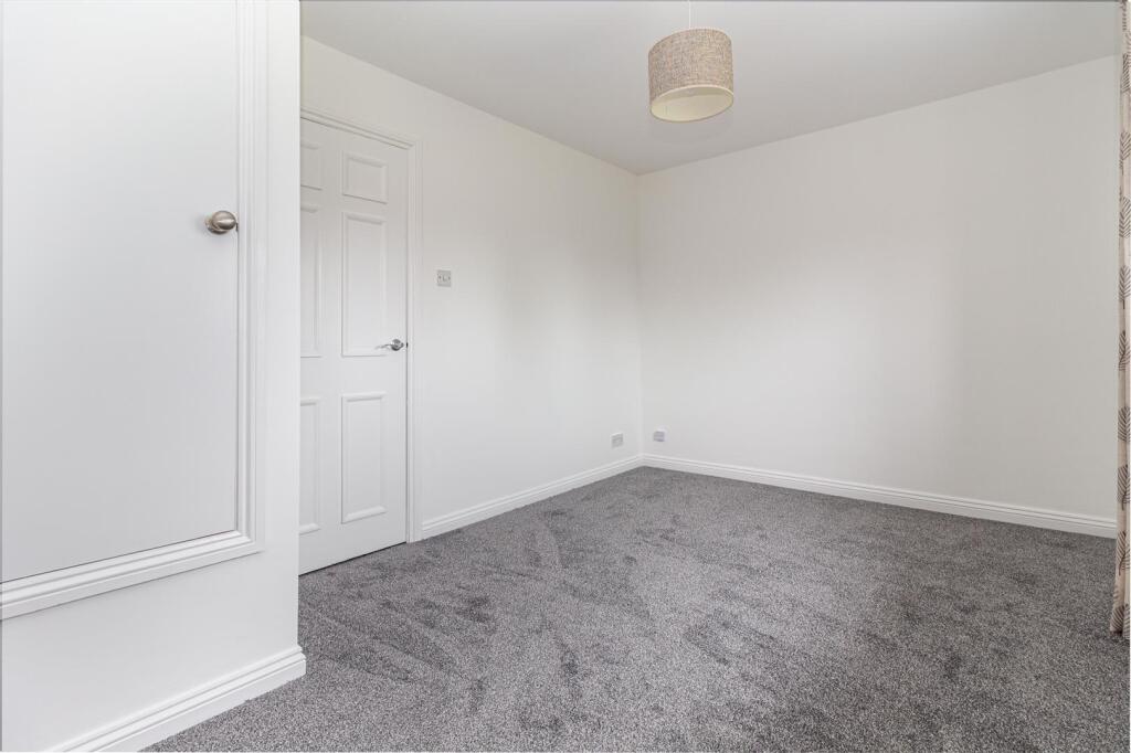 Bedroom-1-3 22.jpg