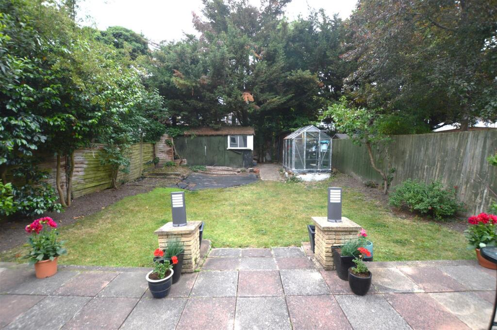 13 Cypress Avenue gdn a.JPG