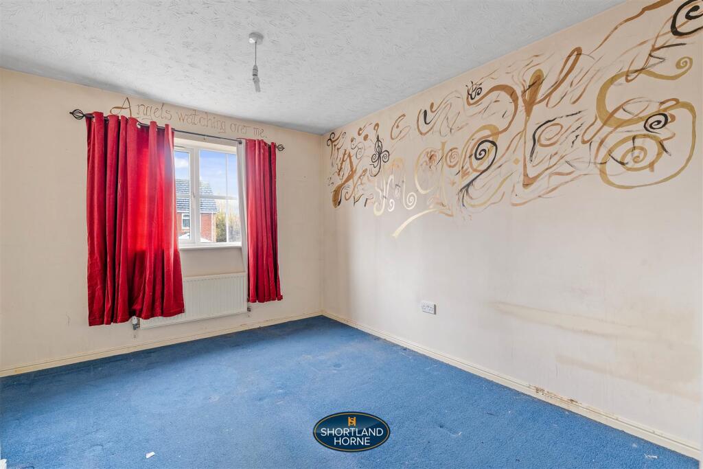 13 Lymington Drive (8 of 17).jpg