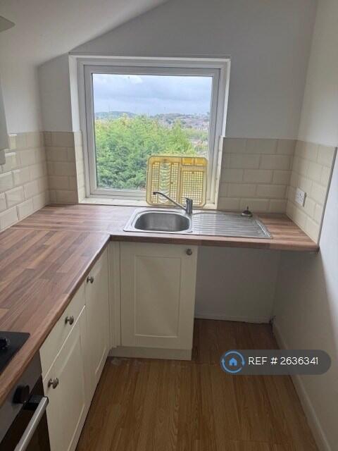 Kitchen 3