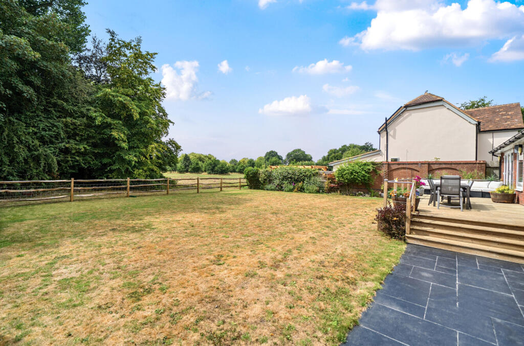 1327992-3-6882266...