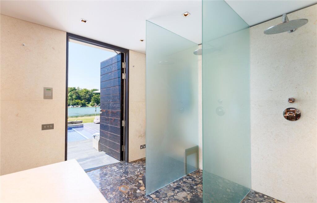 Wet Room