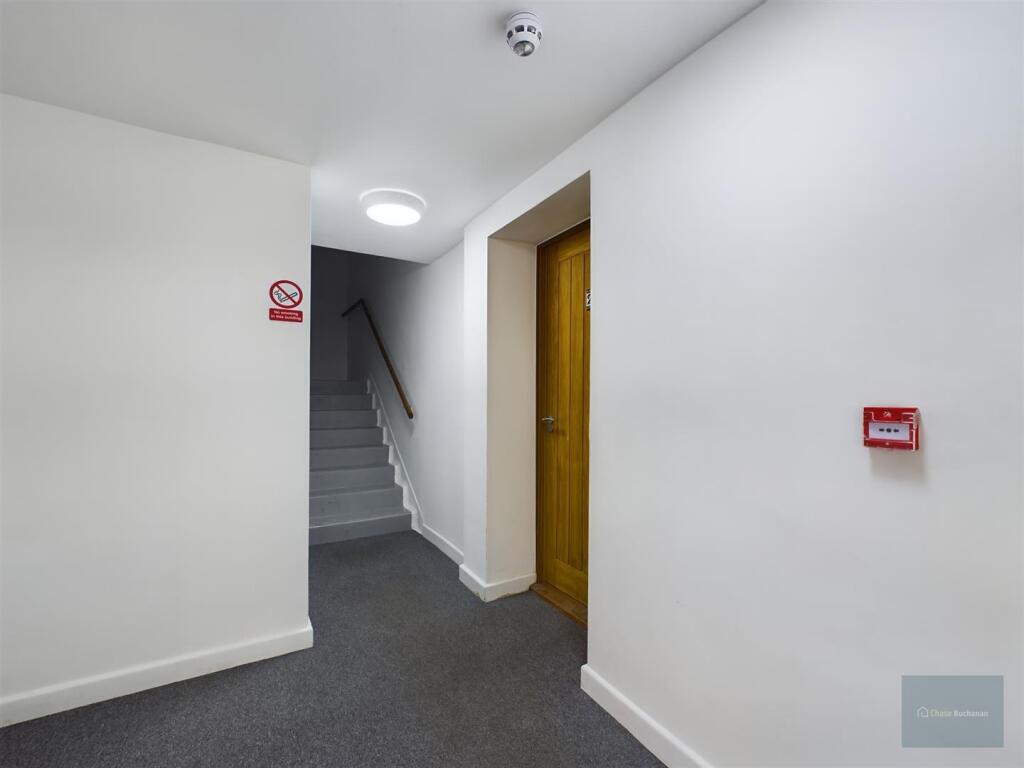 CAM02540G0-PR0142-ST