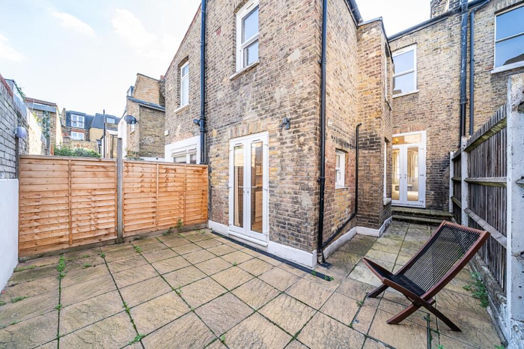 13-Balfern-Street-23