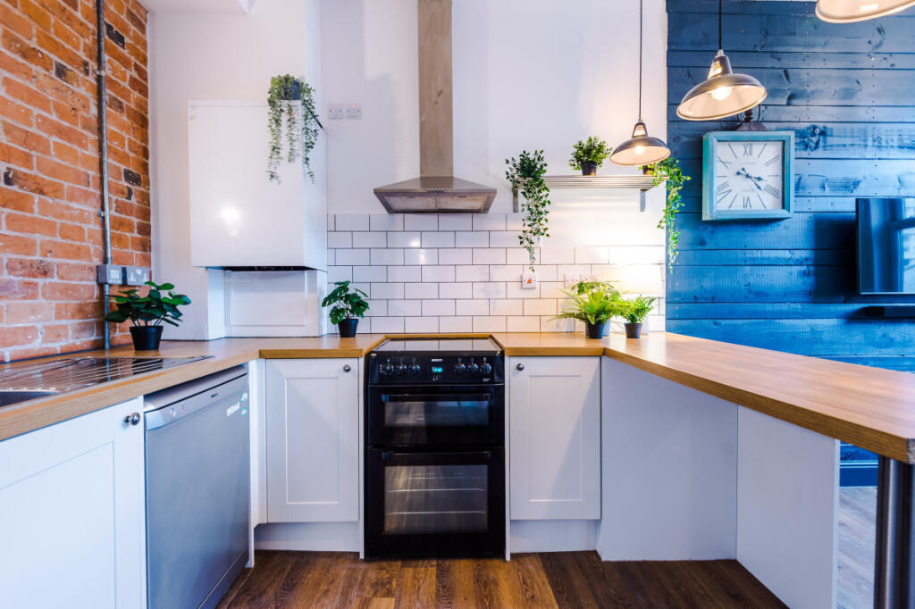 Flat 13, S&amp;B, Kitchen 3