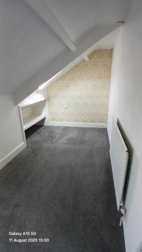 WhatsApp Image 2025-08-19 at 12.51.49_34318033