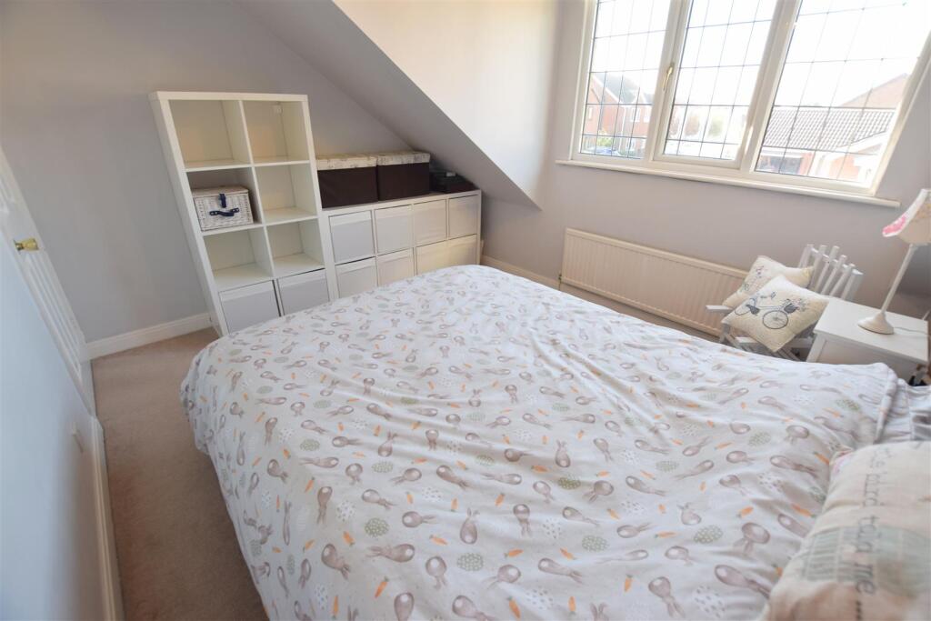 BEDROOM TWO