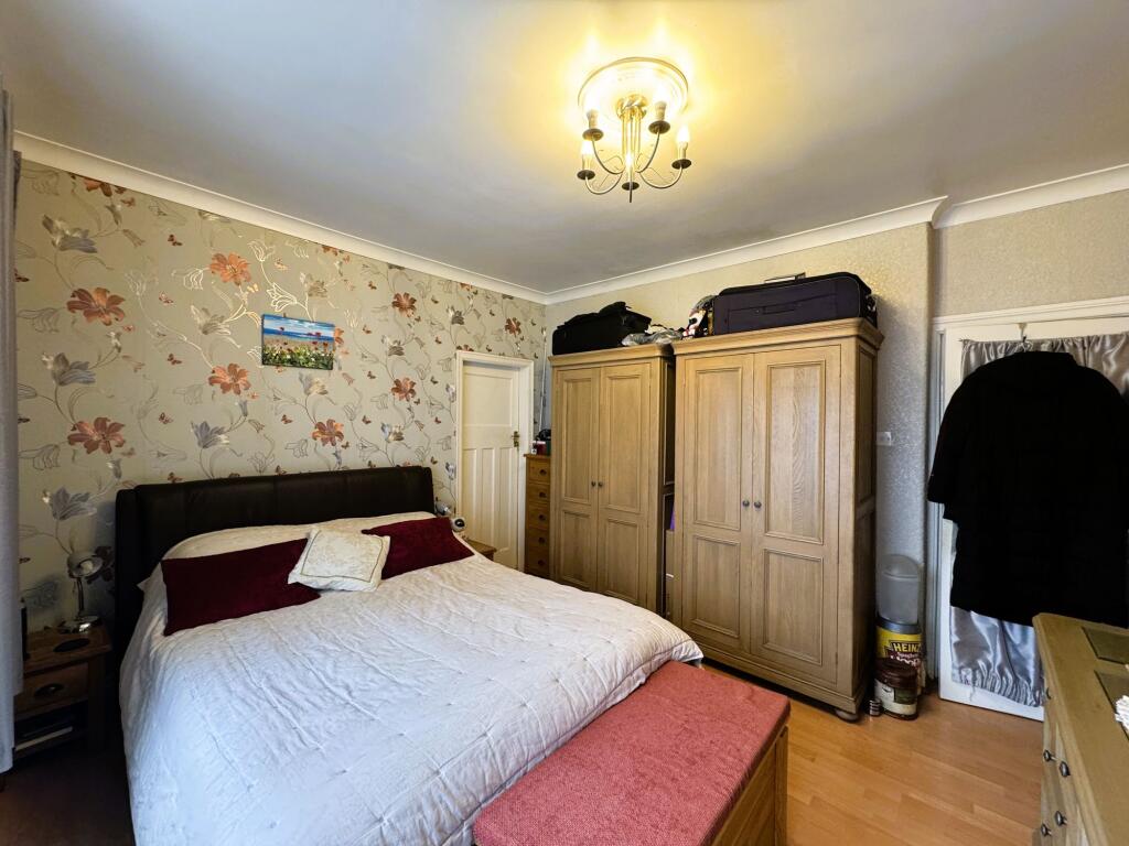 G/floor Bedroom