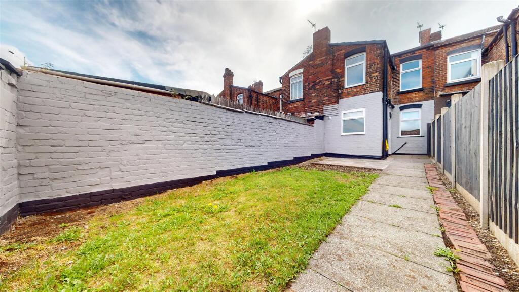 Sutton Road Rear Garden