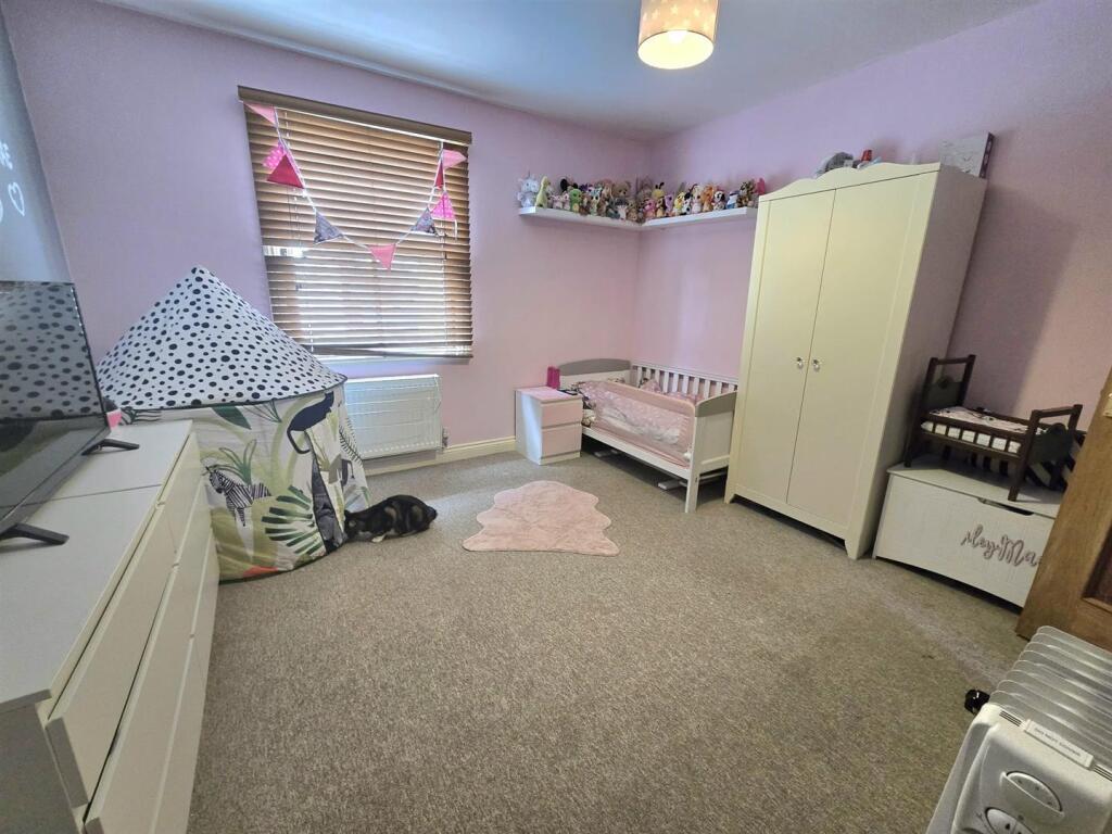 Bedroom.jpg