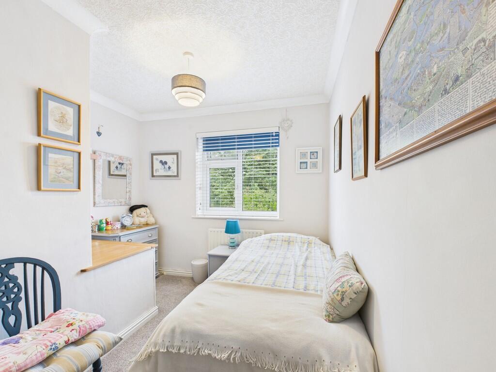 CAM03582G0-PR0142...