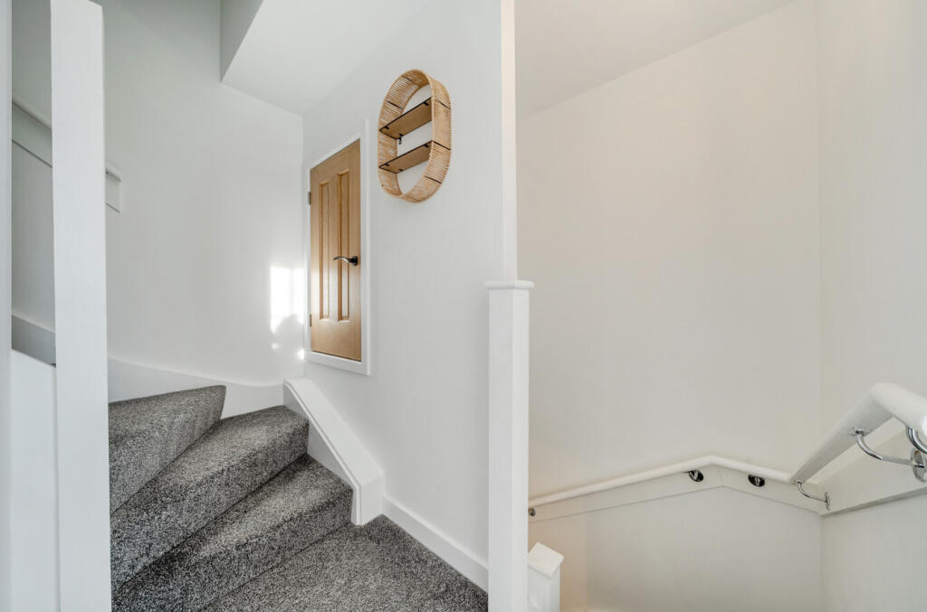 1385257-8-6926e00...