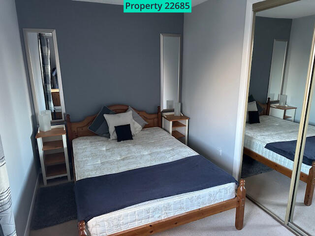 Bedroom 1 Pic 2