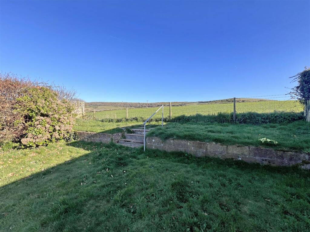 Rear Garden: